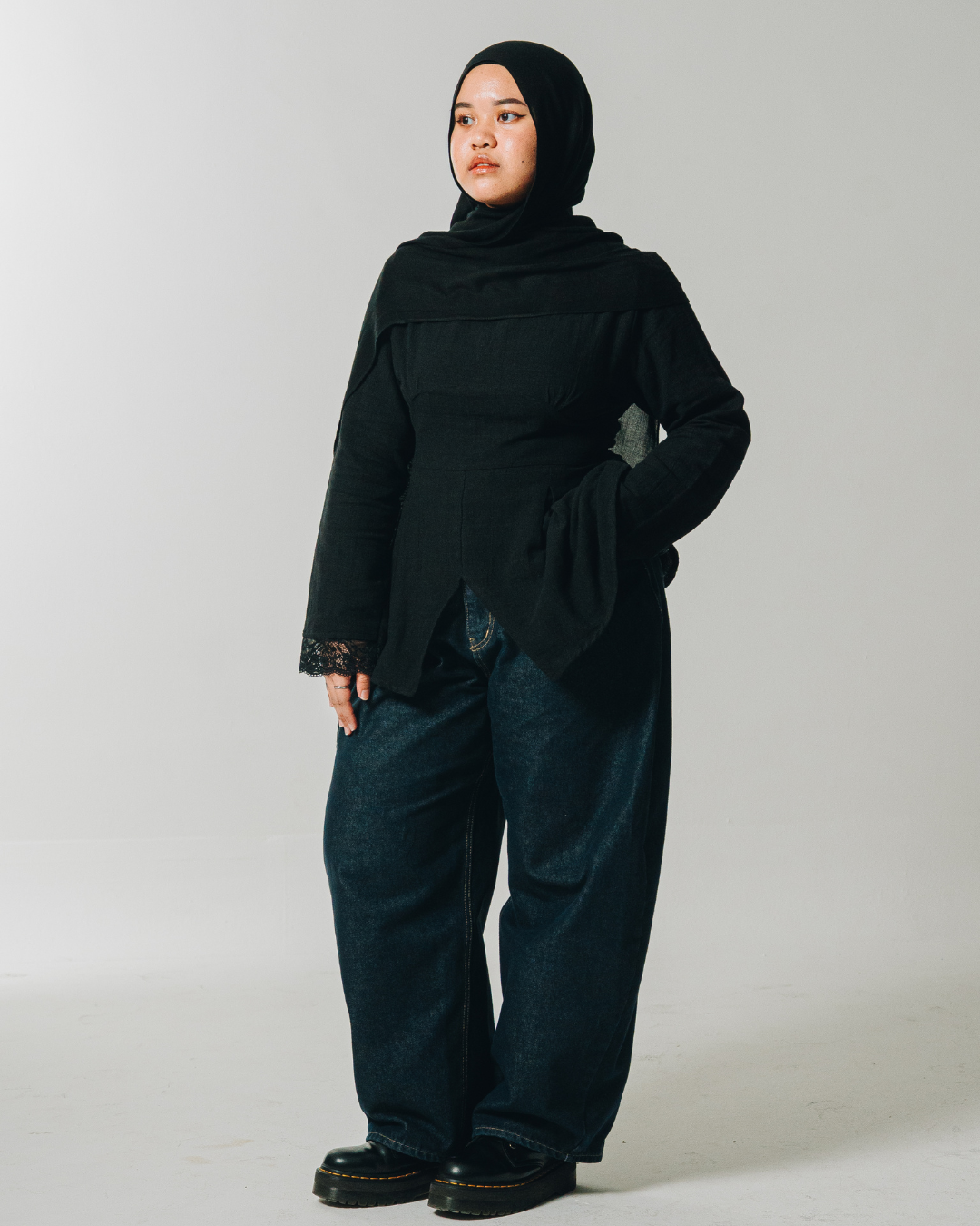 Series 002 - Black